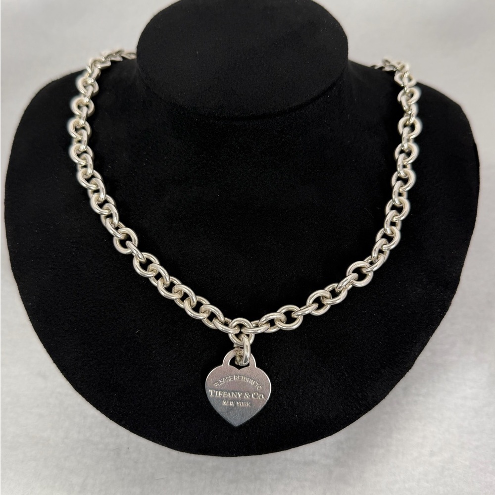 Tiffany & Co. Polished Silver Link Necklace with Heart Tag Pendant